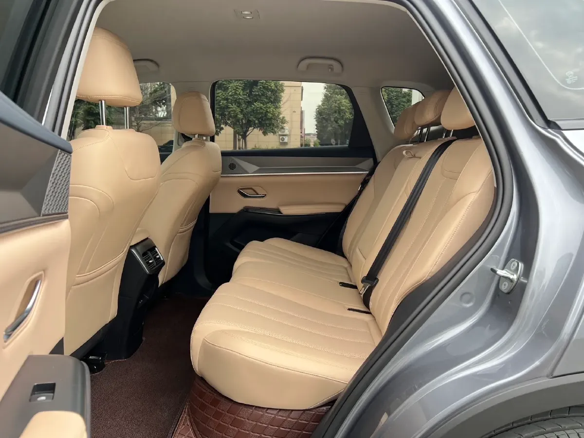 2025 BYD Song Pro 1.5L 101HP L4 E-CVT PHEV 12.9KWH,autocango,china used car exporter,china ev exporter,chinese used car exporter,chinese used ev exporter