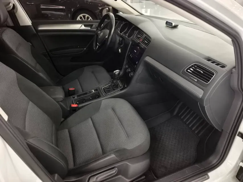 2020 Volkswagen Golf 1.4T 150HP L4 7DCT,autocango,china used car exporter,china ev exporter,chinese used car exporter,chinese used ev exporter