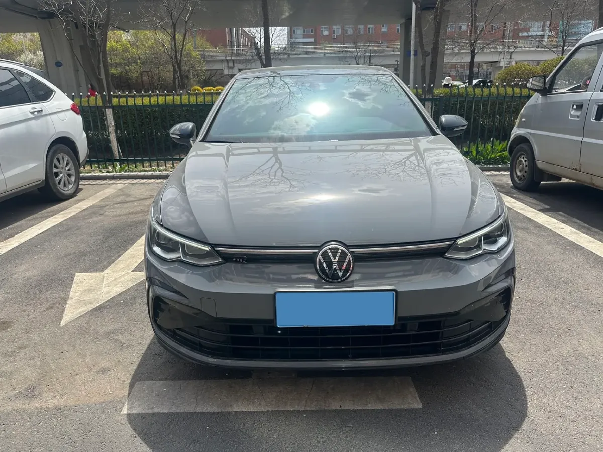 2023 Volkswagen Golf 1.4T 150HP L4 7DCT,autocango,china used car exporter,china ev exporter,chinese used car exporter,chinese used ev exporter