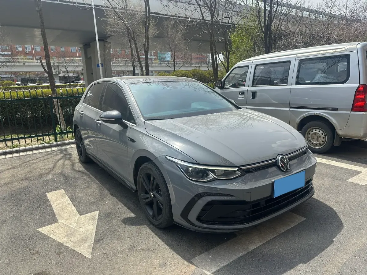 2023 Volkswagen Golf 1.4T 150HP L4 7DCT,autocango,china used car exporter,china ev exporter,chinese used car exporter,chinese used ev exporter