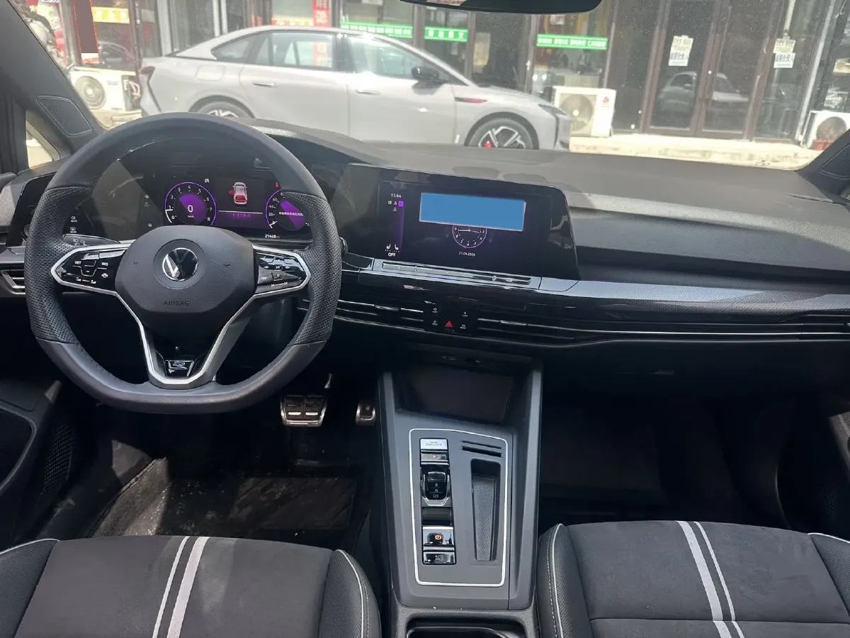 2023 Volkswagen Golf 1.4T 150HP L4 7DCT,autocango,china used car exporter,china ev exporter,chinese used car exporter,chinese used ev exporter