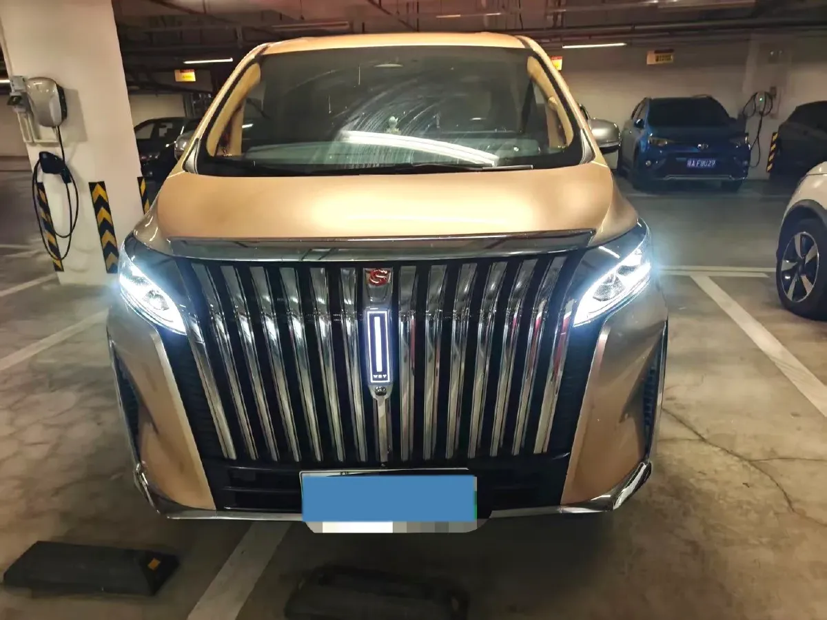 2024 Voyah ZhuiGuang 1.5T 136HP L4 PHEV 43KWH,autocango,china used car exporter,china ev exporter,chinese used car exporter,chinese used ev exporter