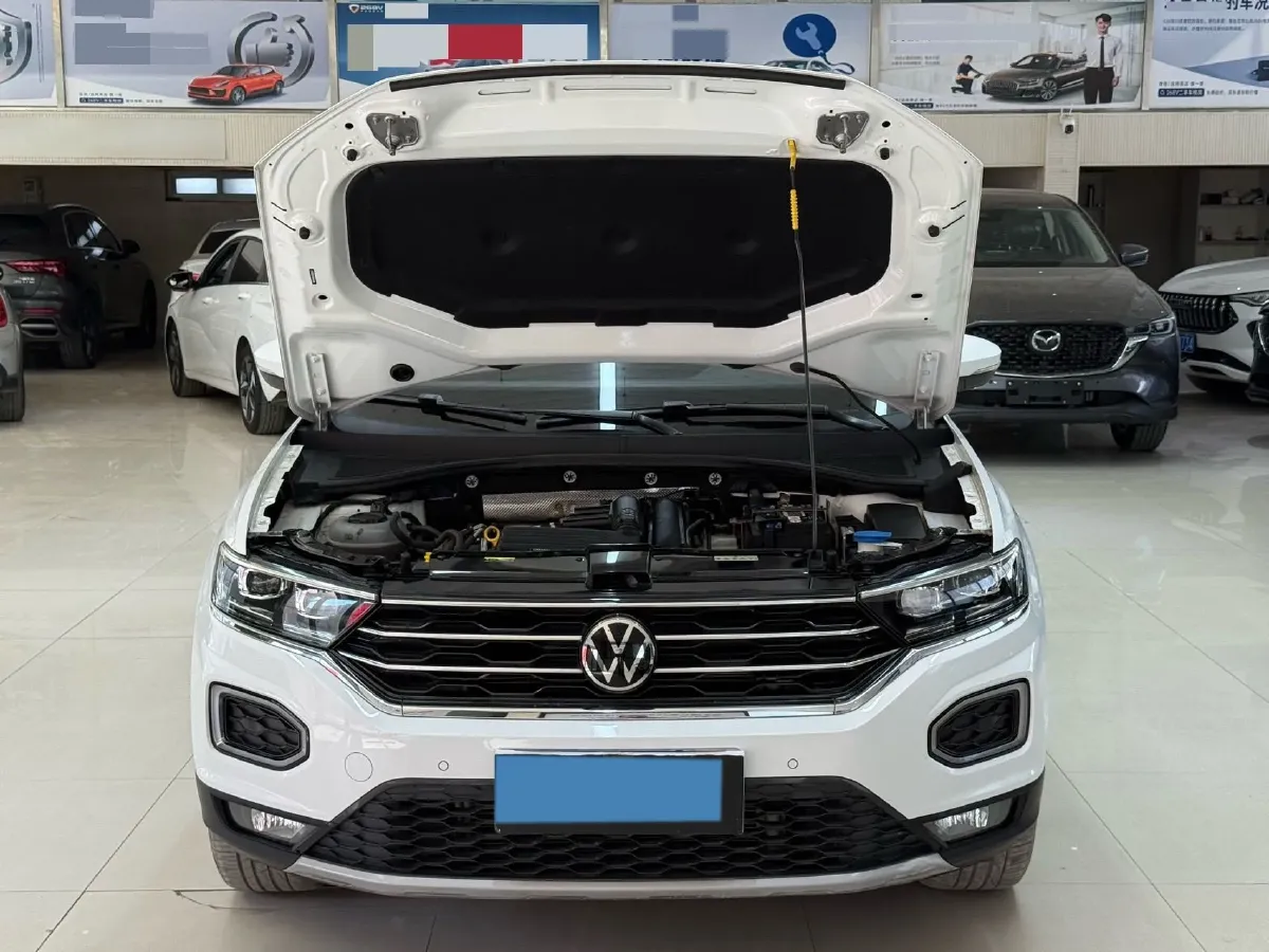 2022 Volkswagen T-Roc 1.4T 150HP L4 7DCT,autocango,china used car exporter,china ev exporter,chinese used car exporter,chinese used ev exporter