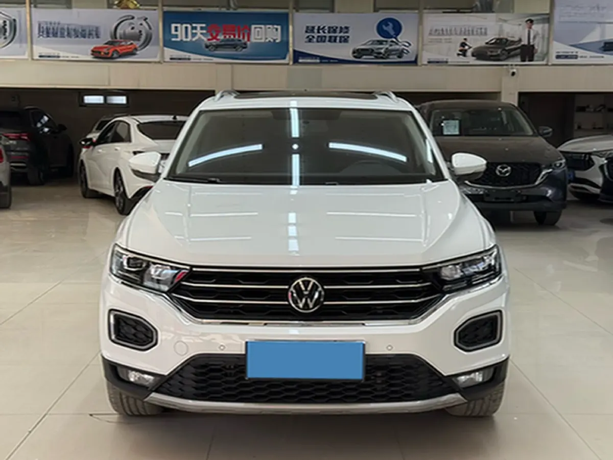 2022 Volkswagen T-Roc 1.4T 150HP L4 7DCT,autocango,china used car exporter,china ev exporter,chinese used car exporter,chinese used ev exporter