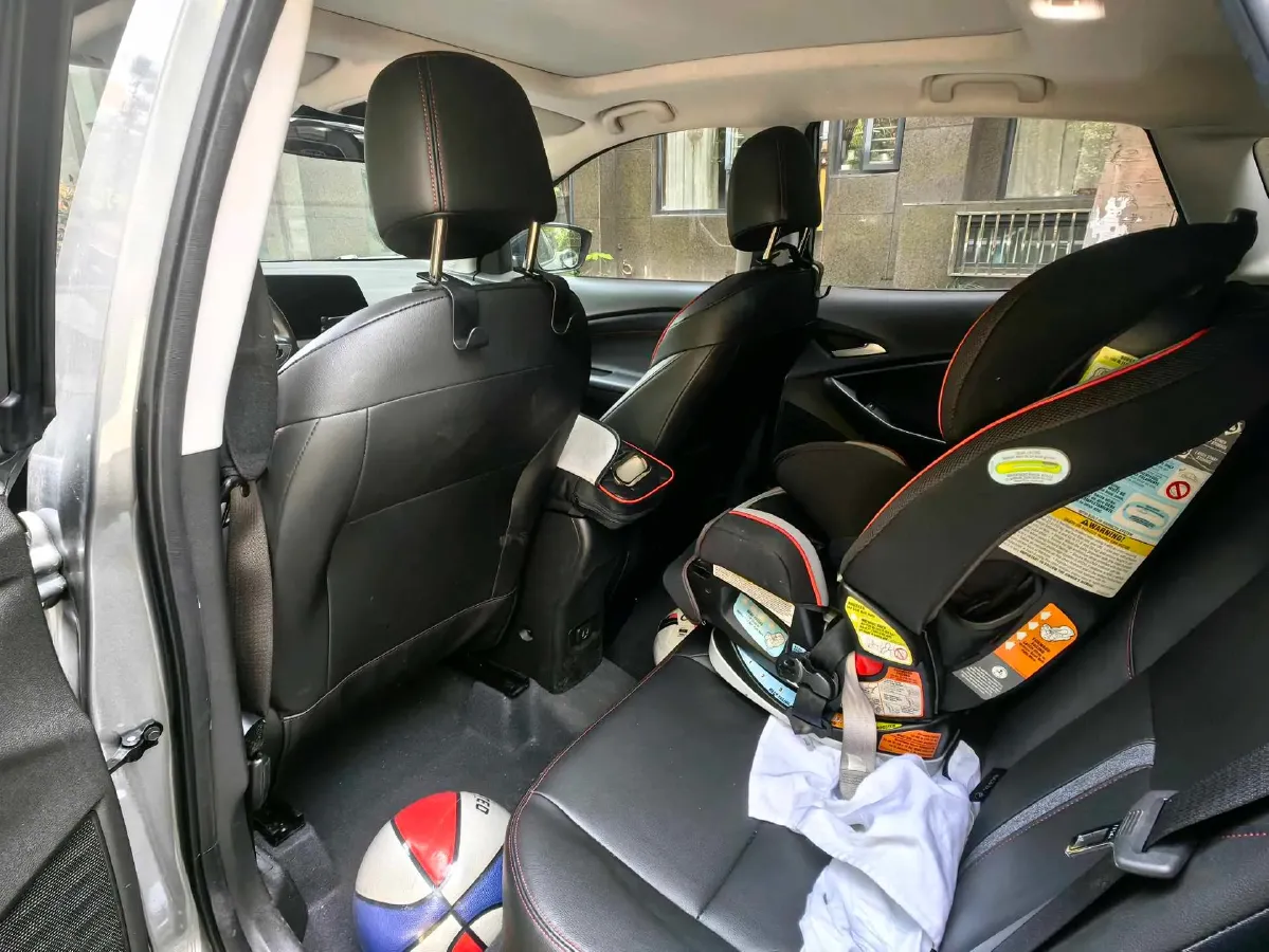 2022 Chevrolet Trax 1.5T 184HP L4 CVT,autocango,china used car exporter,china ev exporter,chinese used car exporter,chinese used ev exporter