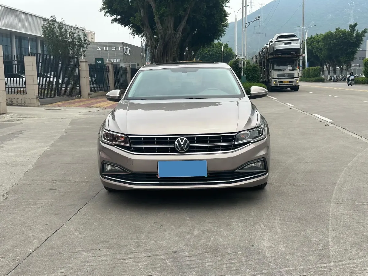 2021 Volkswagen Bora 1.5L 113HP L4 6AT,autocango,china used car exporter,china ev exporter,chinese used car exporter,chinese used ev exporter