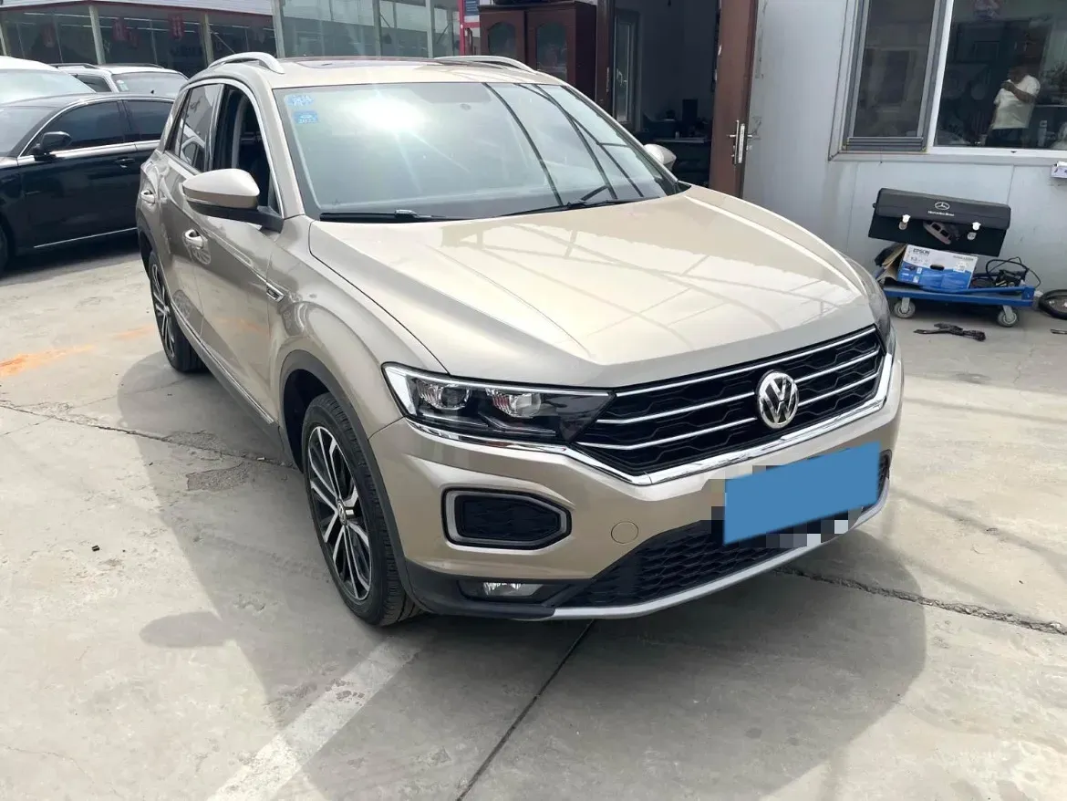 2019 Volkswagen T-Roc 1.4T 150HP L4 7DCT,autocango,china used car exporter,china ev exporter,chinese used car exporter,chinese used ev exporter
