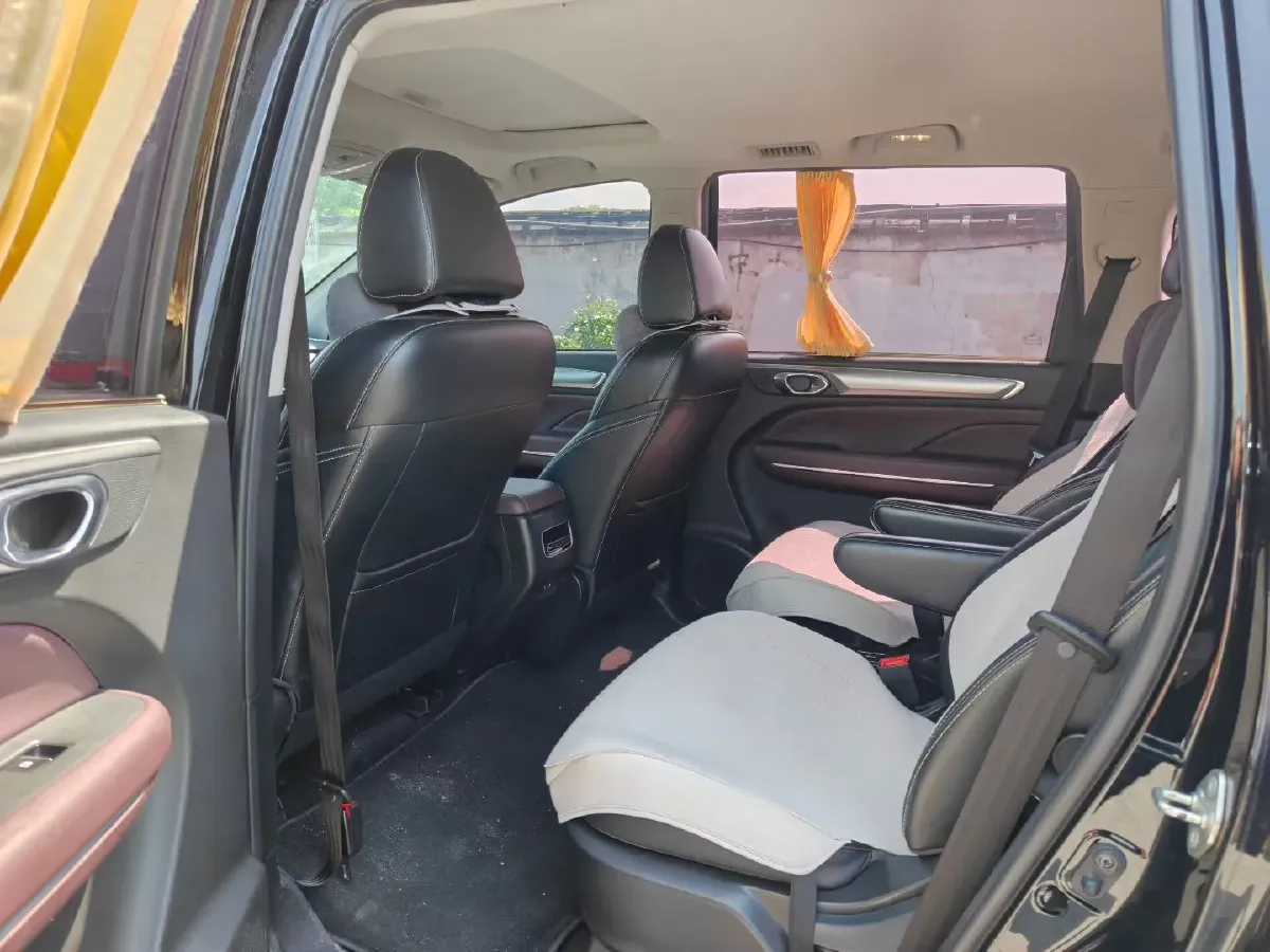 2023 GAC Trumpchi M6 1.5T 177HP L4 7DCT,autocango,china used car exporter,china ev exporter,chinese used car exporter,chinese used ev exporter