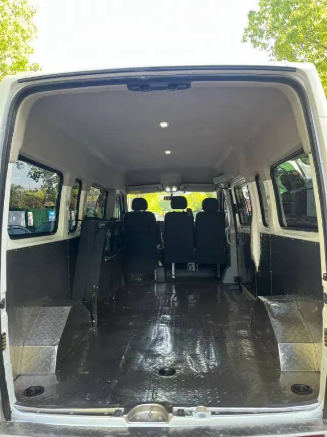 2024 MAXUS XinTu V80 2.0T 147HP L4 6MT,autocango,china used car exporter,china ev exporter,chinese used car exporter,chinese used ev exporter