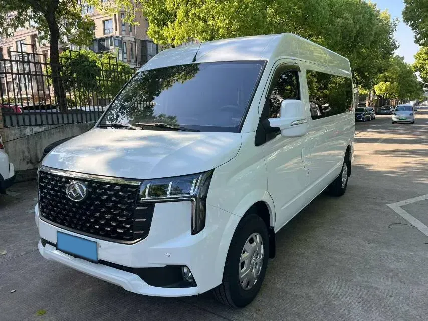 2024 MAXUS XinTu V80 2.0T 147HP L4 6MT,autocango,china used car exporter,china ev exporter,chinese used car exporter,chinese used ev exporter