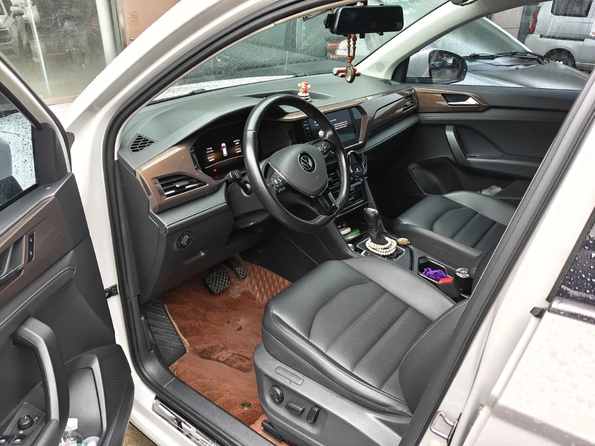 2021 Volkswagen Tharu 1.4T 150HP L4 7DCT,autocango,china used car exporter,china ev exporter,chinese used car exporter,chinese used ev exporter