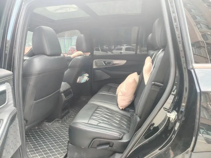 2022 GAC Trumpchi GS8 2.0T 252HP L4 8AT,autocango,china used car exporter,china ev exporter,chinese used car exporter,chinese used ev exporter