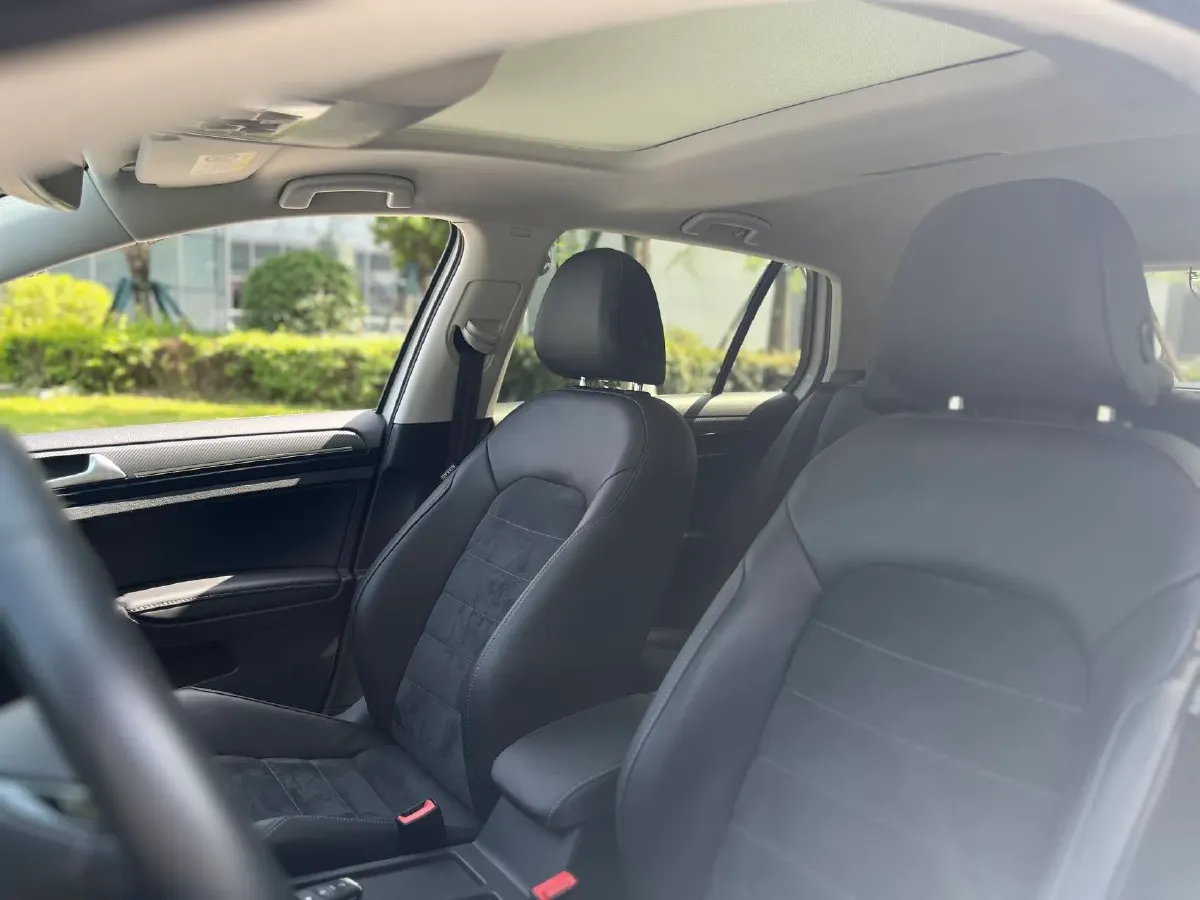 2019 Volkswagen Golf 1.4T 150HP L4 7DCT,autocango,china used car exporter,china ev exporter,chinese used car exporter,chinese used ev exporter