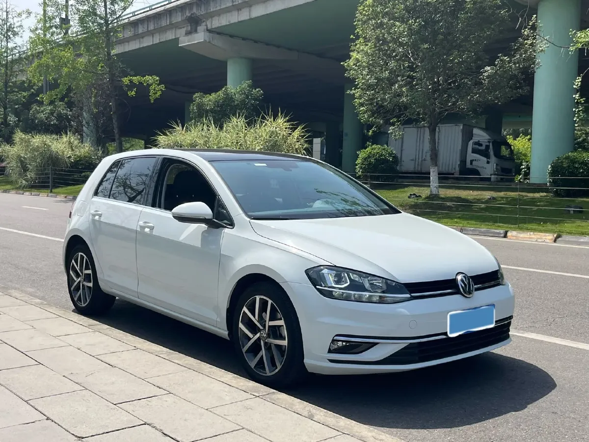 2019 Volkswagen Golf 1.4T 150HP L4 7DCT,autocango,china used car exporter,china ev exporter,chinese used car exporter,chinese used ev exporter