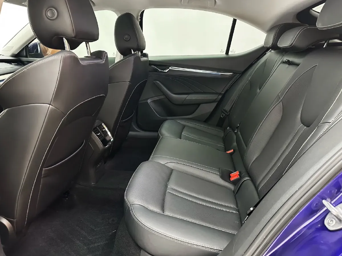 2021 Skoda Octavia 1.4T 150HP L4 7DCT,autocango,china used car exporter,china ev exporter,chinese used car exporter,chinese used ev exporter