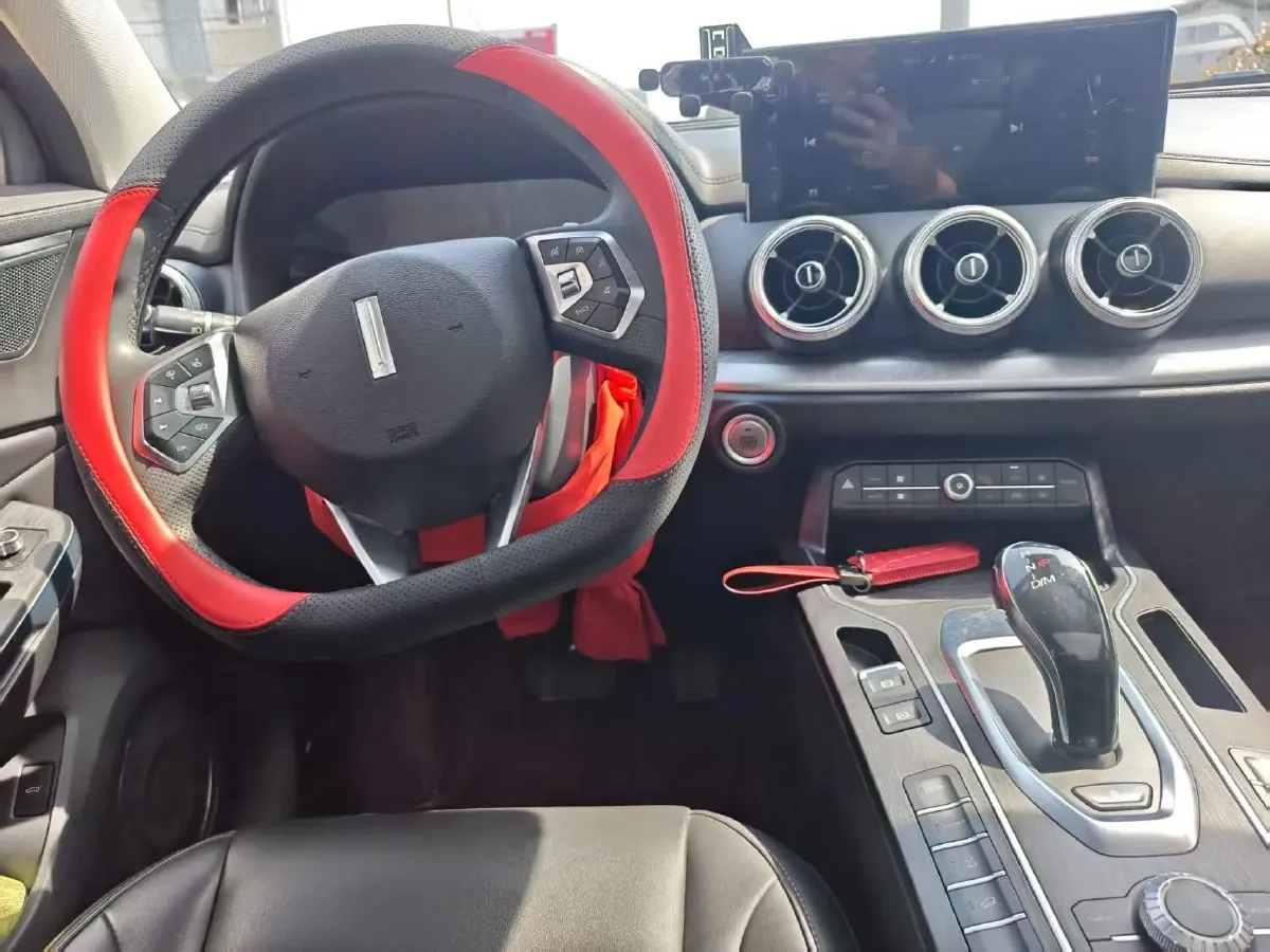 2020 WEY VV5 1.5T 171HP L4 7DCT,autocango,china used car exporter,china ev exporter,chinese used car exporter,chinese used ev exporter