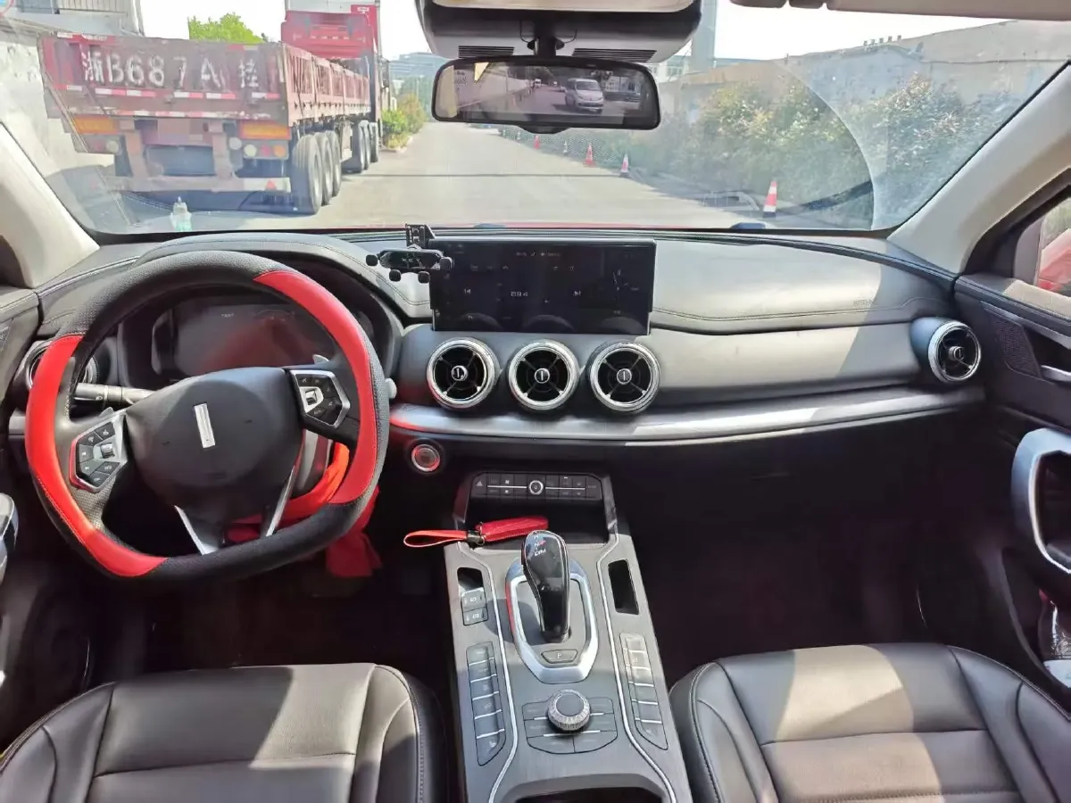 2020 WEY VV5 1.5T 171HP L4 7DCT,autocango,china used car exporter,china ev exporter,chinese used car exporter,chinese used ev exporter