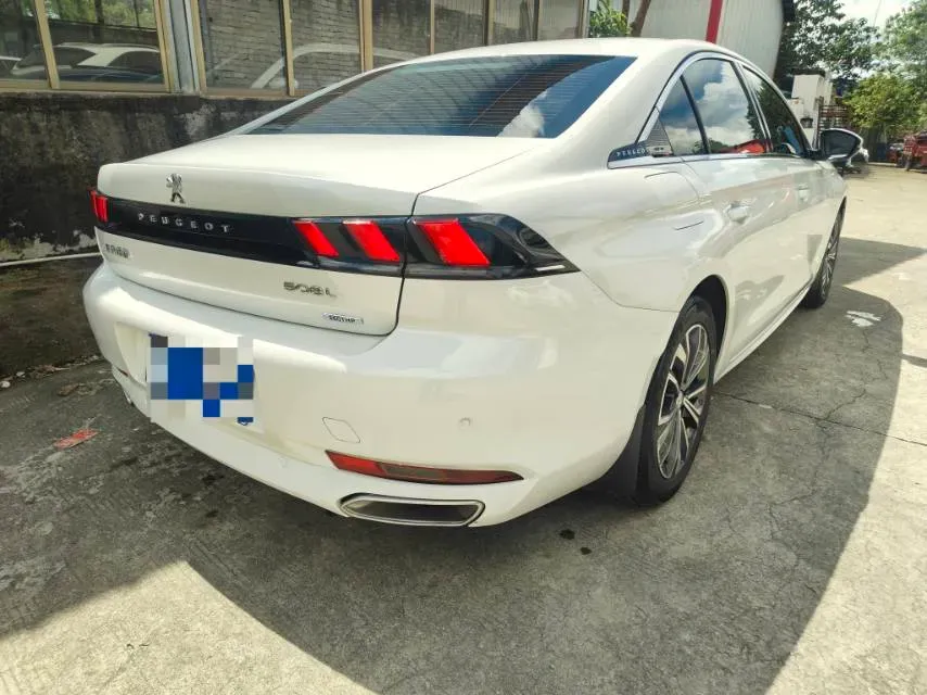 2022 Peugeot 508 1.6T 170HP L4 6AT,autocango,china used car exporter,china ev exporter,chinese used car exporter,chinese used ev exporter