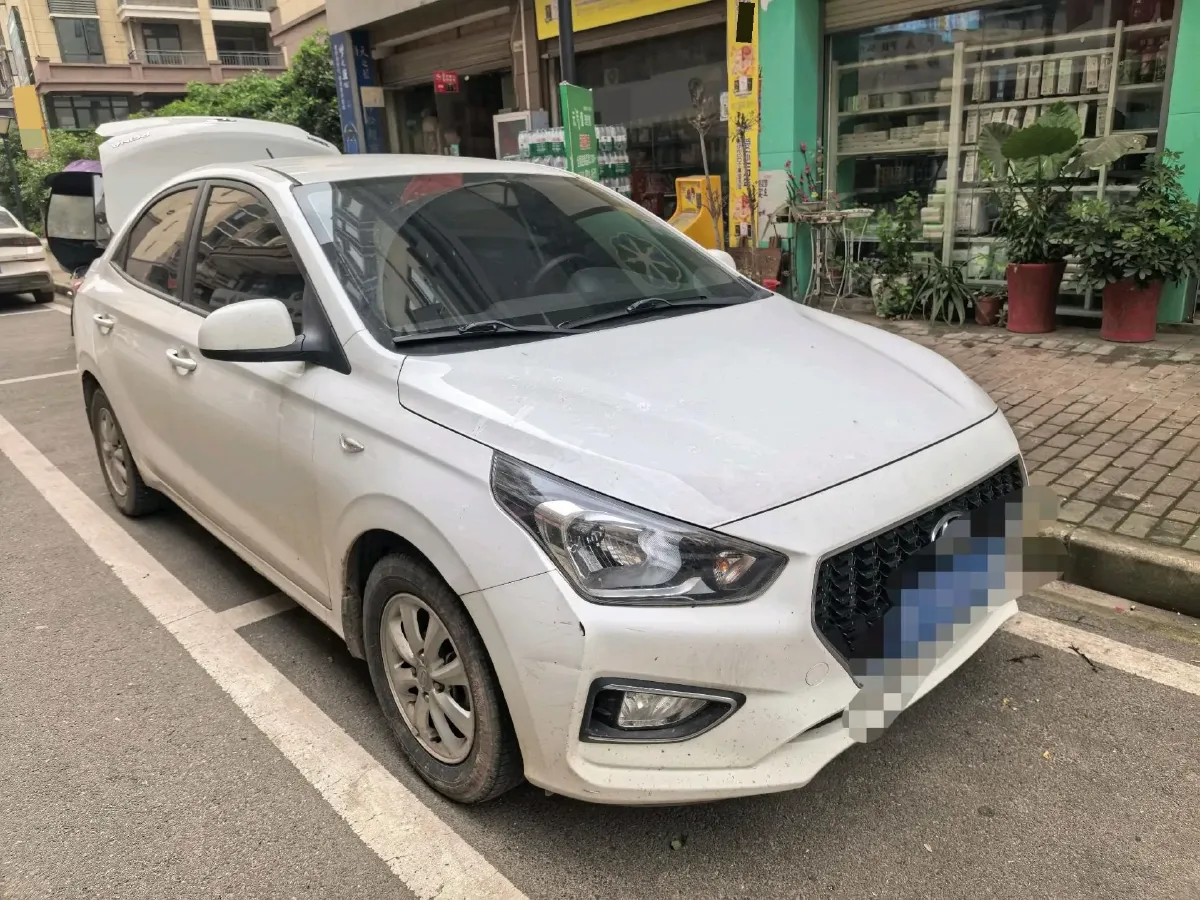 2017 Hyundai Reina 1.4L 95HP L4 5MT,autocango,china used car exporter,china ev exporter,chinese used car exporter,chinese used ev exporter