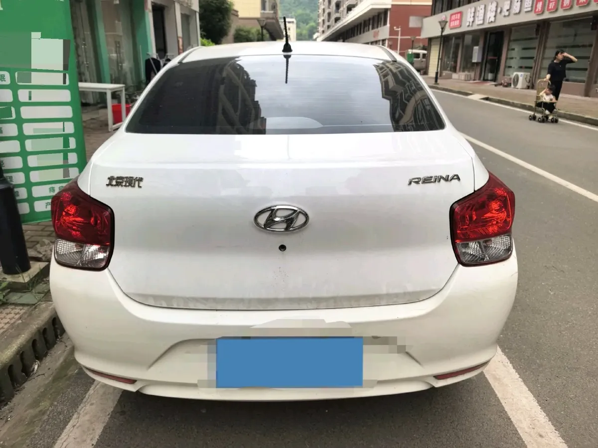 2017 Hyundai Reina 1.4L 95HP L4 5MT,autocango,china used car exporter,china ev exporter,chinese used car exporter,chinese used ev exporter
