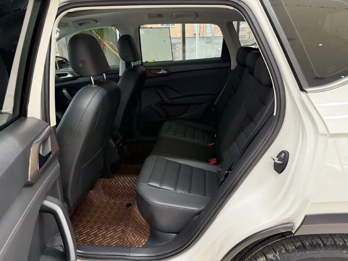 2021 Volkswagen Tharu 1.4T 150HP L4 7DCT,autocango,china used car exporter,china ev exporter,chinese used car exporter,chinese used ev exporter