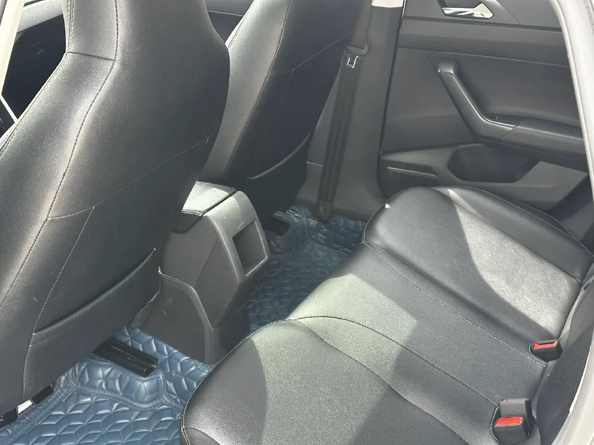 2019 Volkswagen Polo 1.5L 113HP L4 6AT,autocango,china used car exporter,china ev exporter,chinese used car exporter,chinese used ev exporter