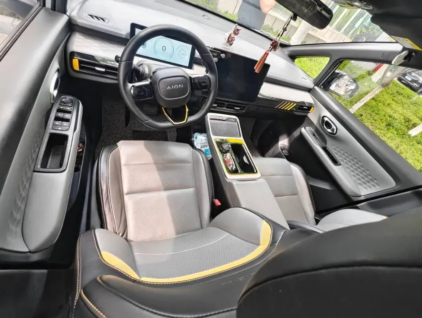 2022 Geely Okavango 1.8T 184HP L4 7DCT,autocango,china used car exporter,china ev exporter,chinese used car exporter,chinese used ev exporter