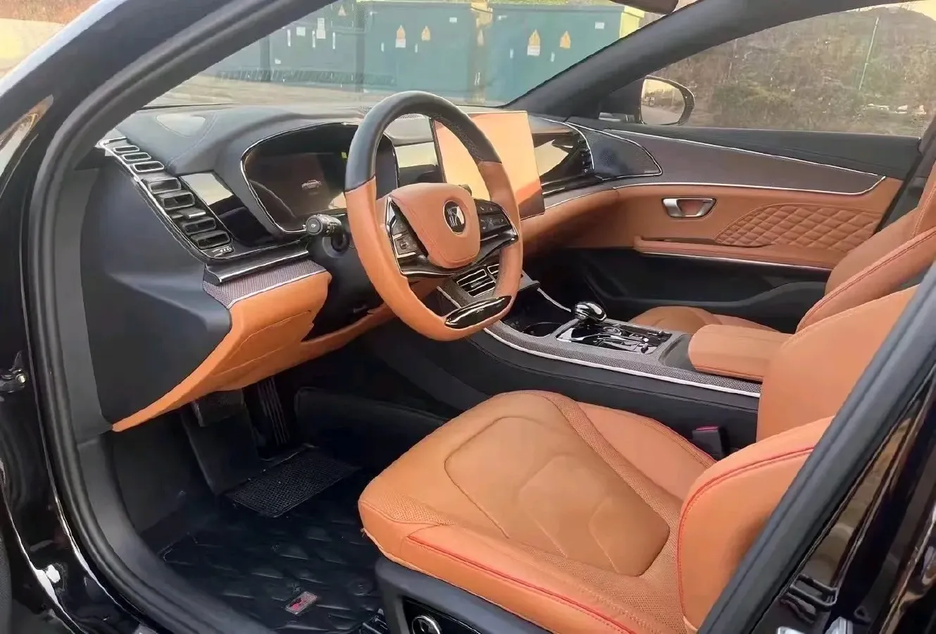 2022 Volkswagen Tiguan L 2.0T 186HP L4 7DCT,autocango,china used car exporter,china ev exporter,chinese used car exporter,chinese used ev exporter