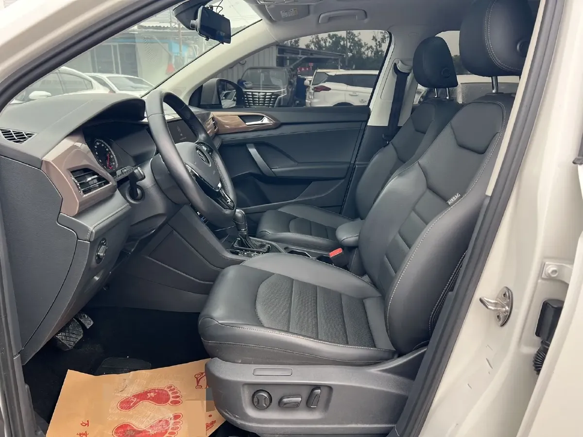 2021 Volkswagen Tharu 1.4T 150HP L4 7DCT,autocango,china used car exporter,china ev exporter,chinese used car exporter,chinese used ev exporter