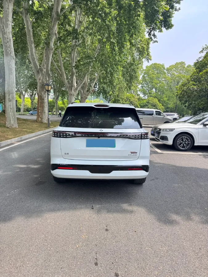 2025 DongFeng eπ eπ008 1.5T 147HP L4 REEV 34.32KWH,autocango,china used car exporter,china ev exporter,chinese used car exporter,chinese used ev exporter