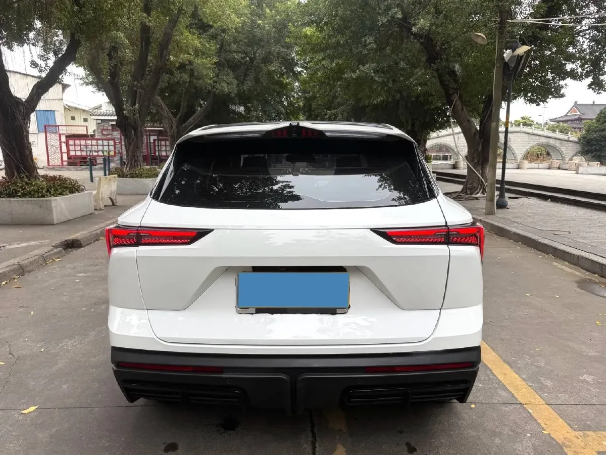 2022 Jetour DASHING 1.6T 197HP L4 7DCT,autocango,china used car exporter,china ev exporter,chinese used car exporter,chinese used ev exporter