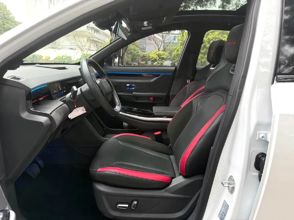 2022 Jetour DASHING 1.6T 197HP L4 7DCT,autocango,china used car exporter,china ev exporter,chinese used car exporter,chinese used ev exporter