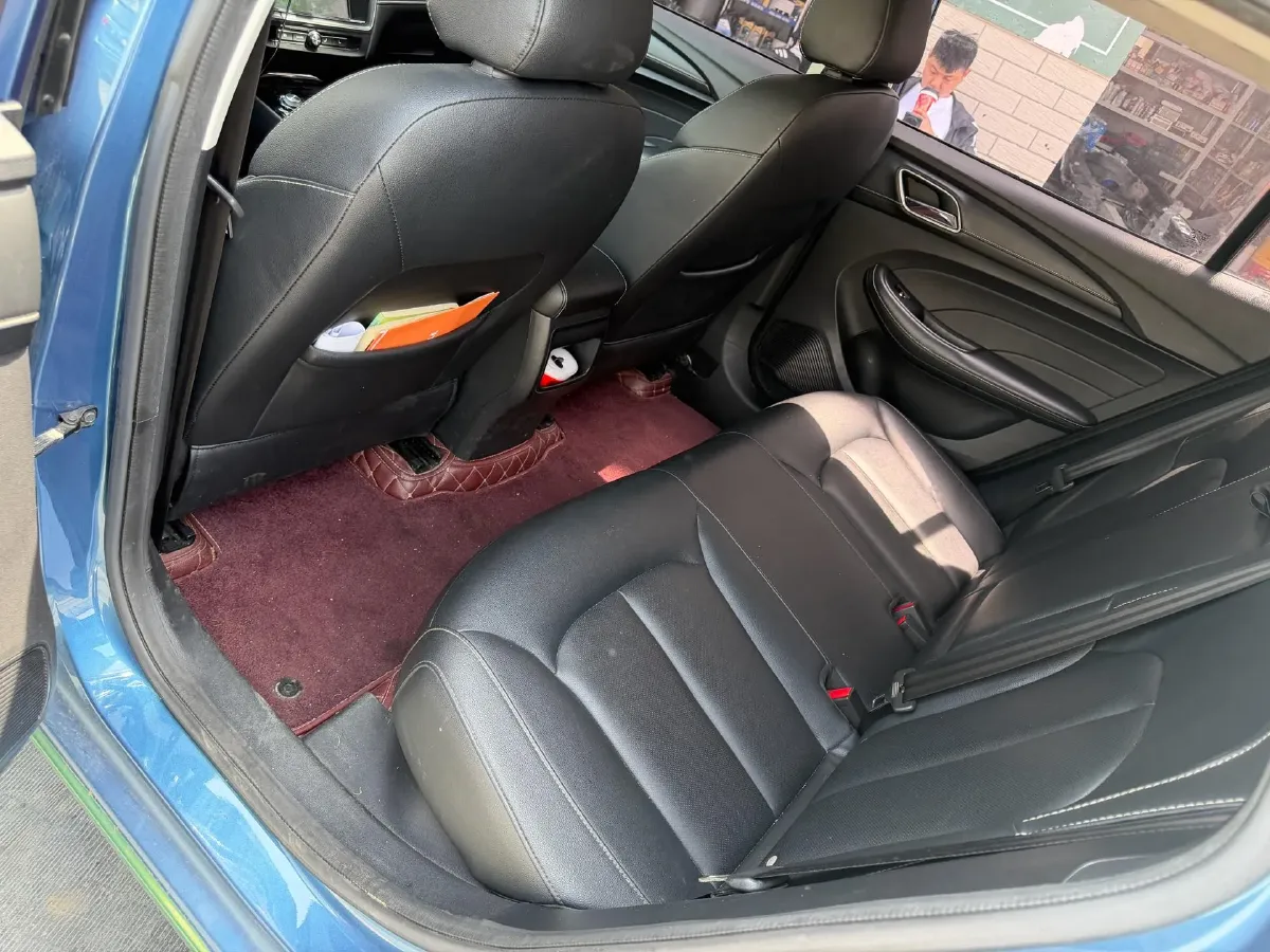 2018 Roewe Ei5 BEV 35KWH,autocango,china used car exporter,china ev exporter,chinese used car exporter,chinese used ev exporter