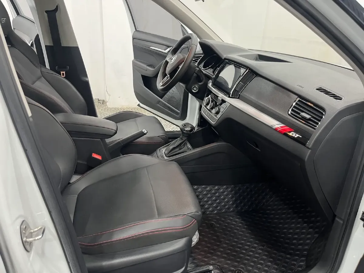 2023 Skoda Kamiq 1.5L 112HP L4 6AT,autocango,china used car exporter,china ev exporter,chinese used car exporter,chinese used ev exporter