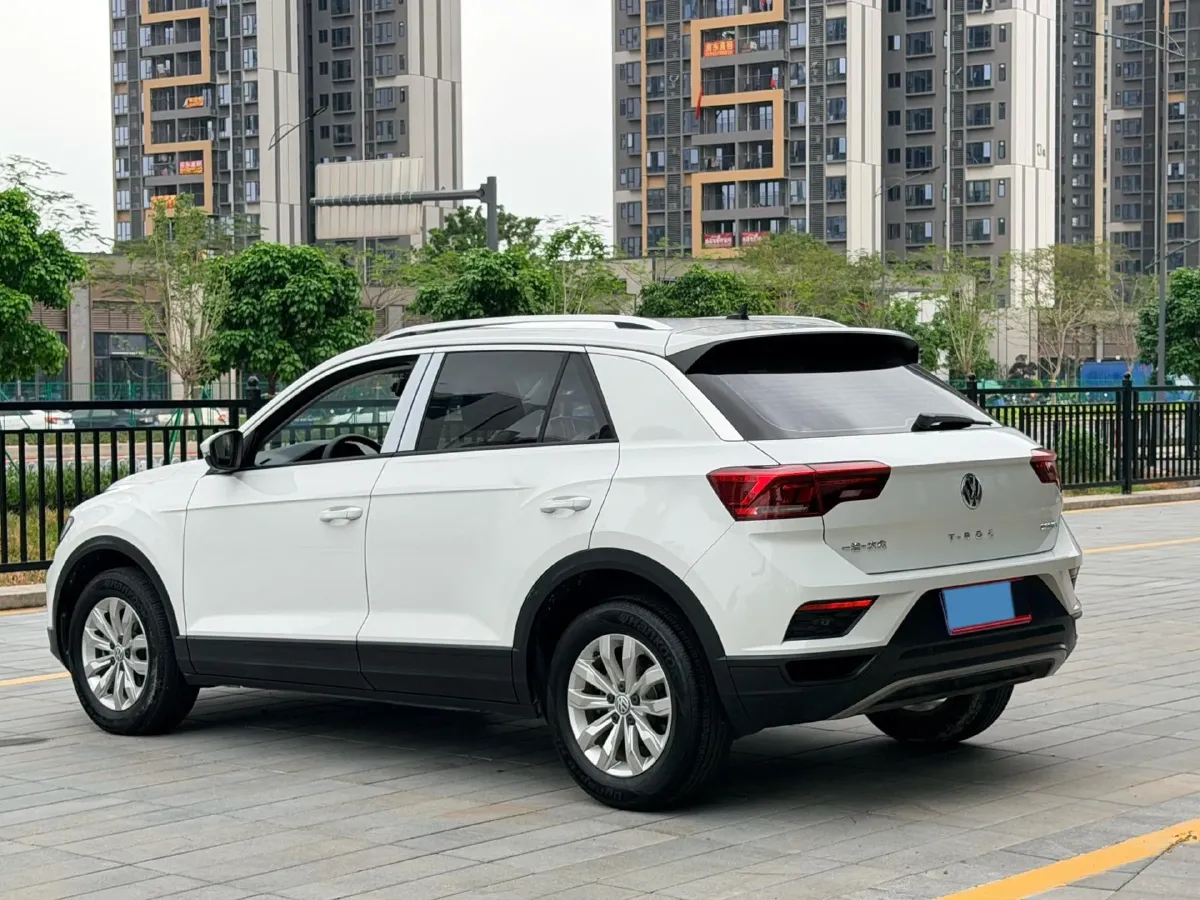 2019 Volkswagen T-Roc 1.4T 131HP L4 7DCT,autocango,china used car exporter,china ev exporter,chinese used car exporter,chinese used ev exporter