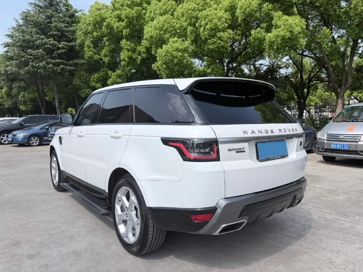 2018 Land Rover Range Rover Sport 2.0T 300HP L4 8AT PHEV 13.1KWH,autocango,china used car exporter,china ev exporter,chinese used car exporter,chinese used ev exporter
