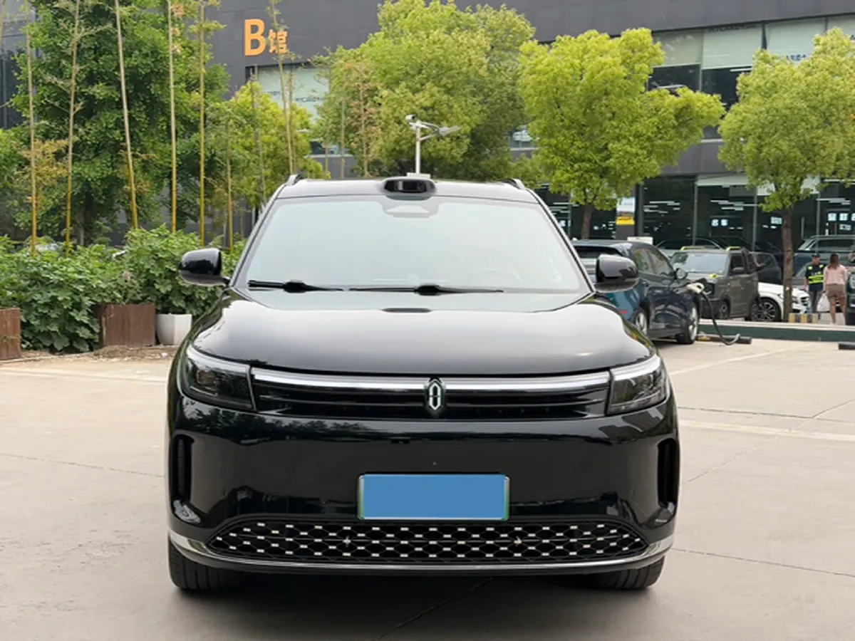 2024 AITO AITO M7 1.5T 152HP L4 REEV 42KWH,autocango,china used car exporter,china ev exporter,chinese used car exporter,chinese used ev exporter