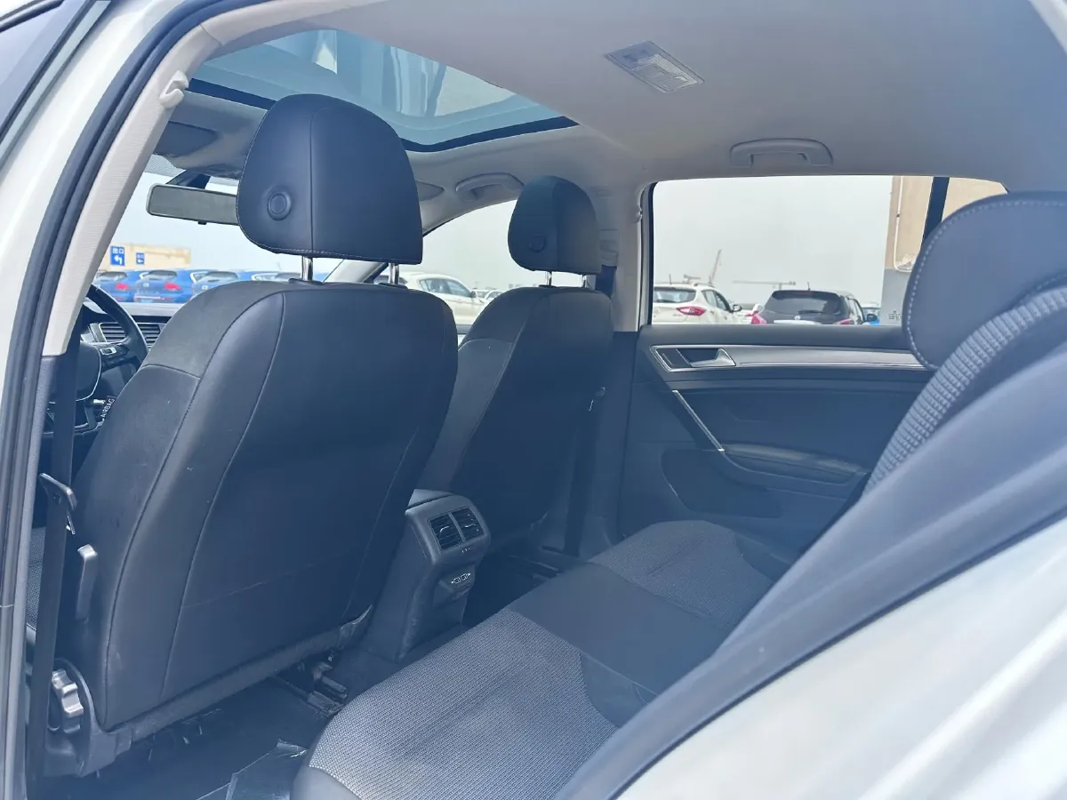 2019 Volkswagen Golf 1.4T 150HP L4 7DCT,autocango,china used car exporter,china ev exporter,chinese used car exporter,chinese used ev exporter