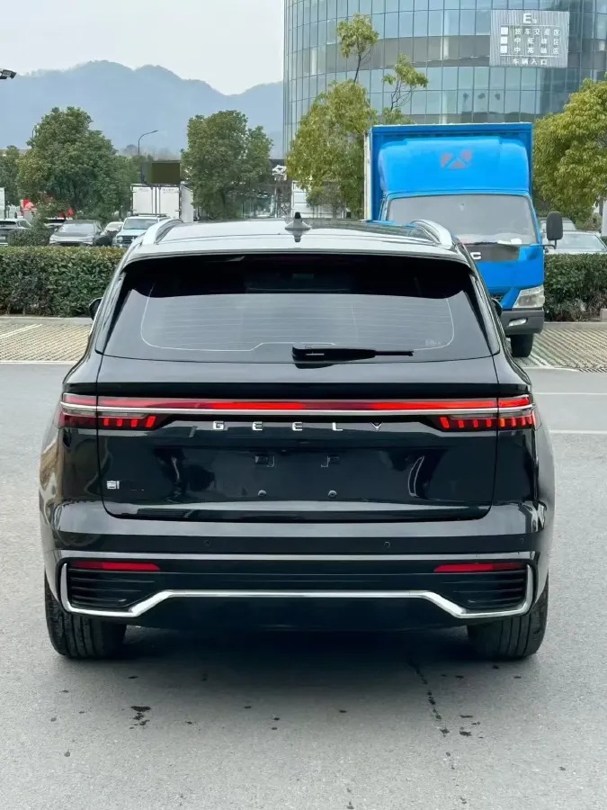 2021 Geely Monjaro 2.0T 218HP L4 7DCT,autocango,china used car exporter,china ev exporter,chinese used car exporter,chinese used ev exporter