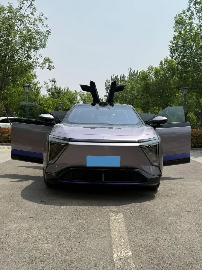 2023 HiPhi Y BEV 76.6KWH,autocango,china used car exporter,china ev exporter,chinese used car exporter,chinese used ev exporter