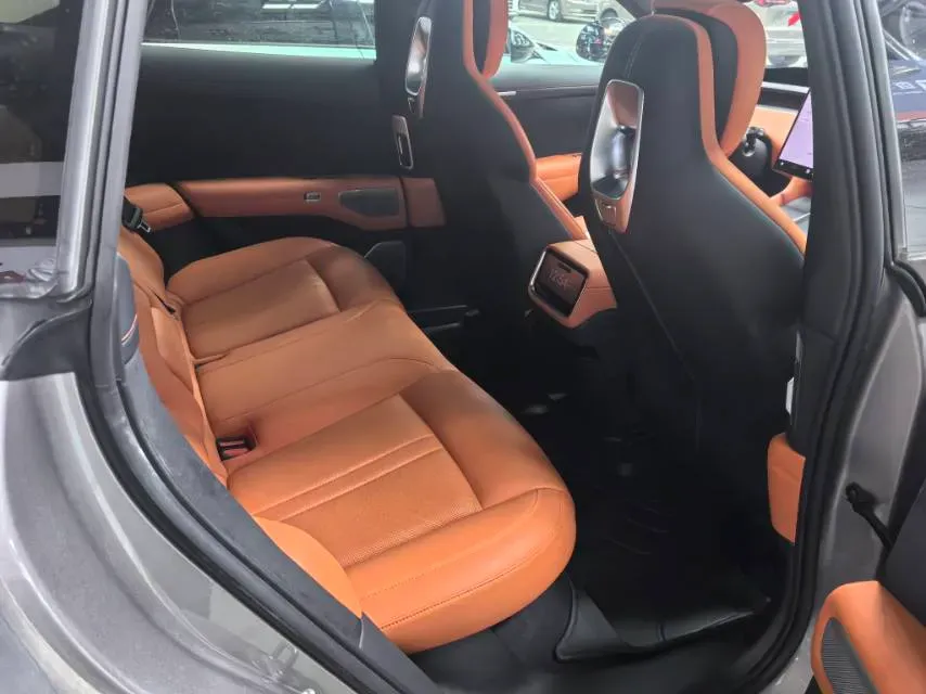 2025 MI YU7 BEV 96.3KWH,autocango,china used car exporter,china ev exporter,chinese used car exporter,chinese used ev exporter