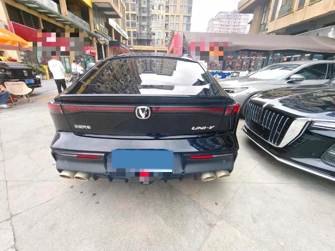 2022 ChangAn UNI-V 1.5T 188HP L4 7DCT,autocango,china used car exporter,china ev exporter,chinese used car exporter,chinese used ev exporter