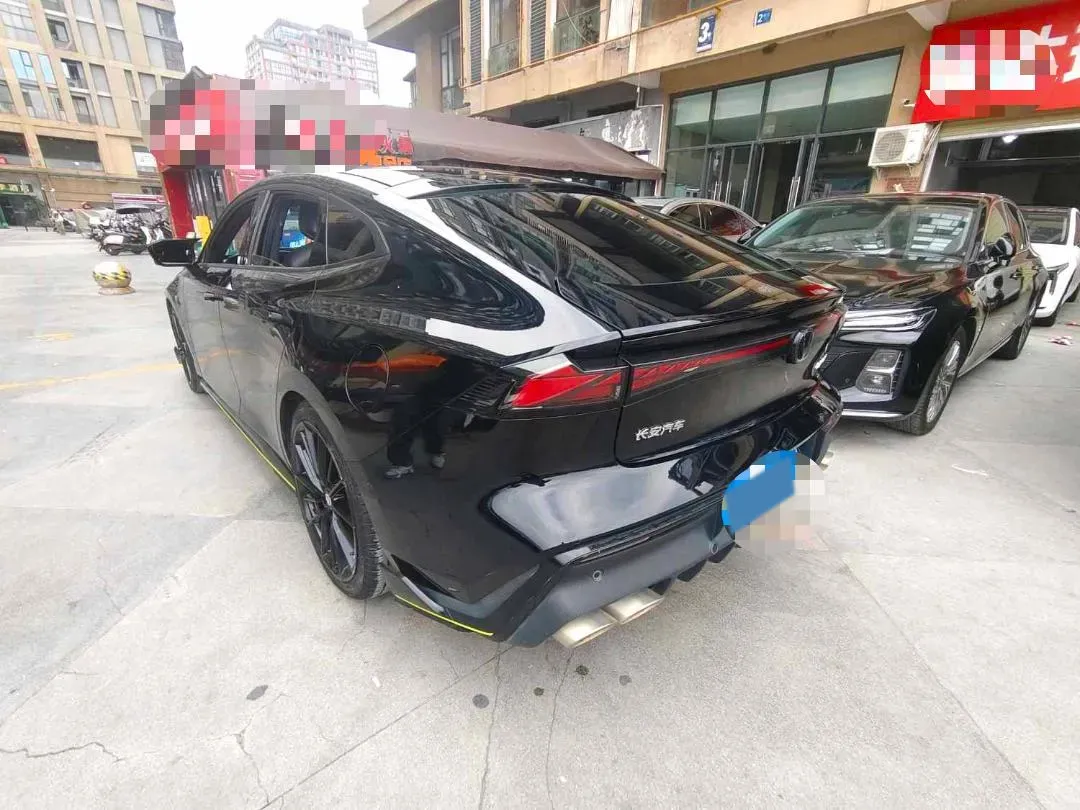 2022 ChangAn UNI-V 1.5T 188HP L4 7DCT,autocango,china used car exporter,china ev exporter,chinese used car exporter,chinese used ev exporter