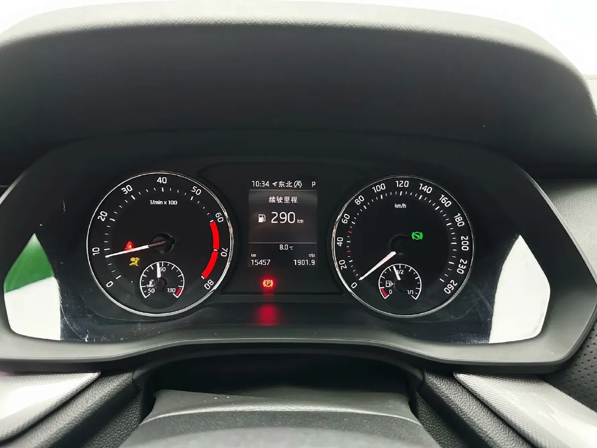 2022 Skoda Octavia 1.4T 150HP L4 7DCT,autocango,china used car exporter,china ev exporter,chinese used car exporter,chinese used ev exporter