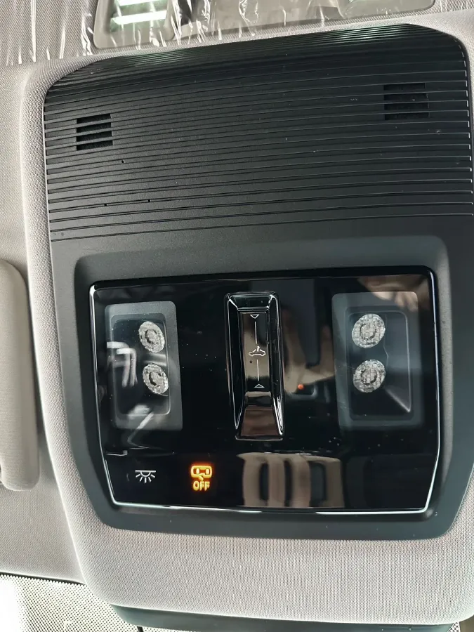 2022 Skoda Octavia 1.4T 150HP L4 7DCT,autocango,china used car exporter,china ev exporter,chinese used car exporter,chinese used ev exporter