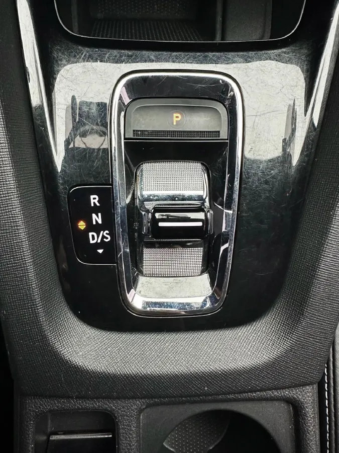 2022 Skoda Octavia 1.4T 150HP L4 7DCT,autocango,china used car exporter,china ev exporter,chinese used car exporter,chinese used ev exporter