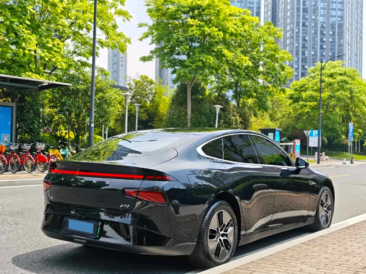 2024 Xpeng P7 BEV 64.4KWH,autocango,china used car exporter,china ev exporter,chinese used car exporter,chinese used ev exporter