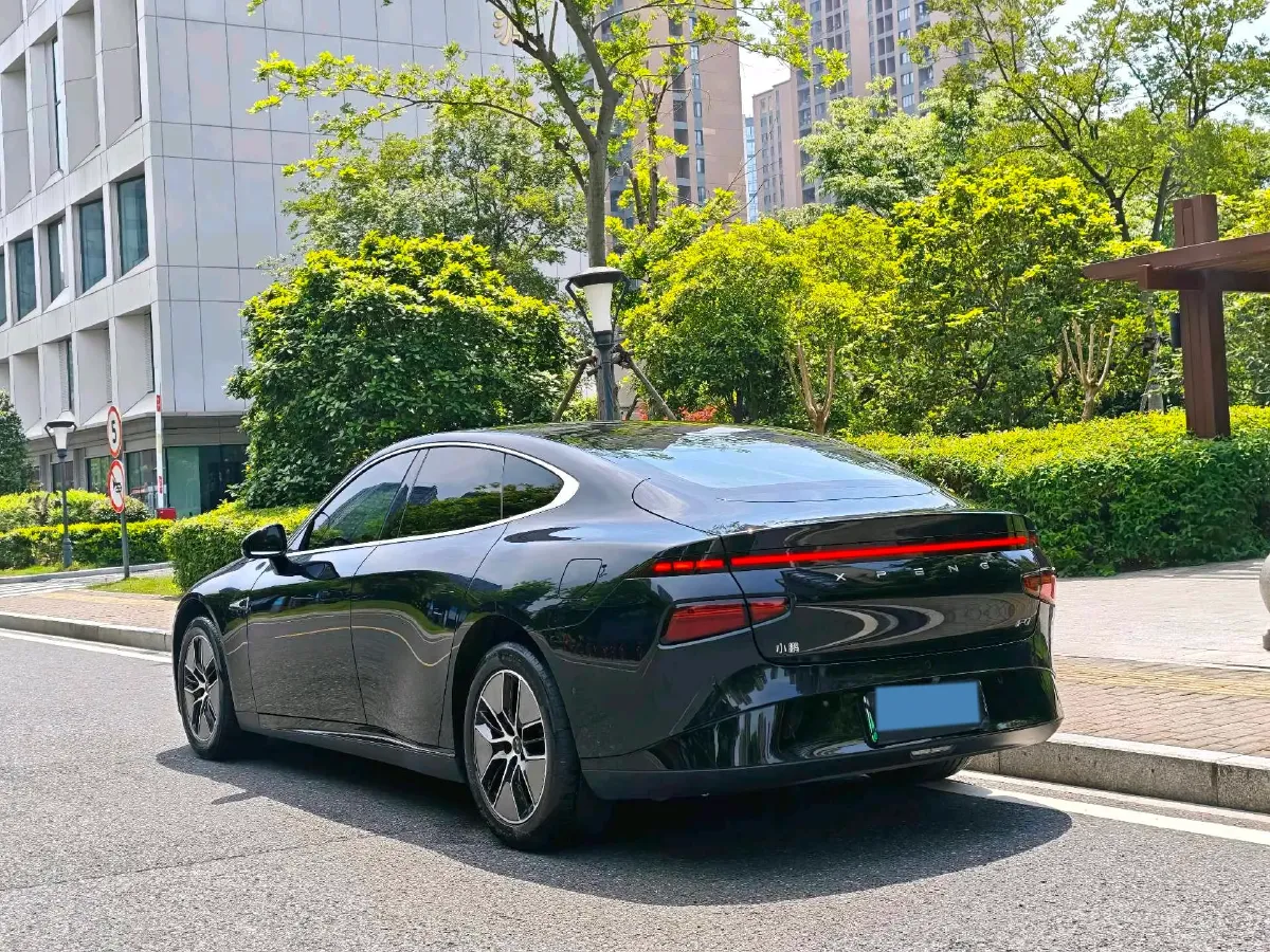 2024 Xpeng P7 BEV 64.4KWH,autocango,china used car exporter,china ev exporter,chinese used car exporter,chinese used ev exporter