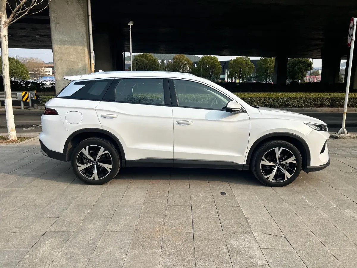 2025 BYD Song Pro 1.5L 101HP L4 E-CVT PHEV 18.3KWH,autocango,china used car exporter,china ev exporter,chinese used car exporter,chinese used ev exporter