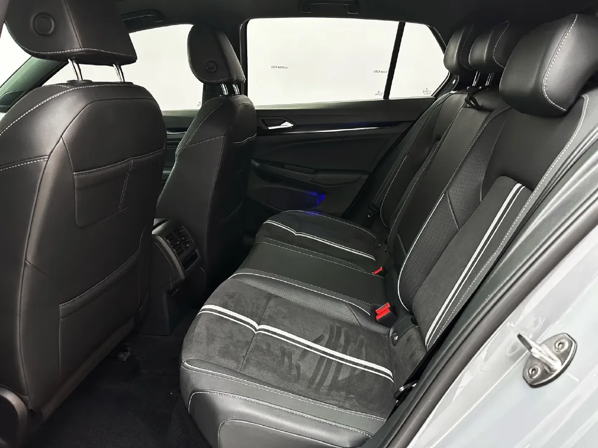 2021 Volkswagen Golf 1.4T 150HP L4 7DCT,autocango,china used car exporter,china ev exporter,chinese used car exporter,chinese used ev exporter